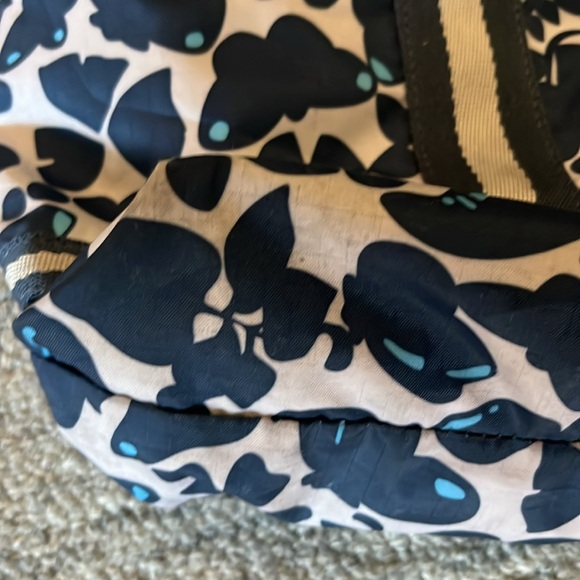 VGUC Lesportsac Blue Butterfly caterpillar pattern zip tote - Picture 5 of 10